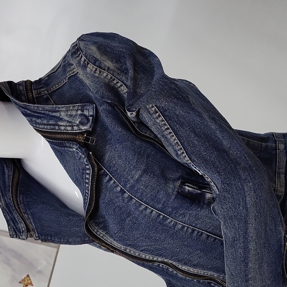 Jean Jacket - Picture 3 of 9